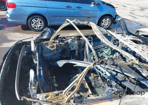 2010 Mini Cooper S z USA, uszkodzony, nr VIN WMWMS3C55ATZ85347